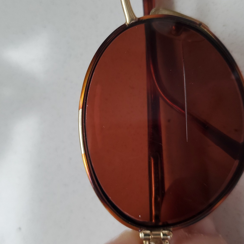 Vintage (Prescription) Gucci Gold and Red Oval Sunglasses - Picture 7 of 9